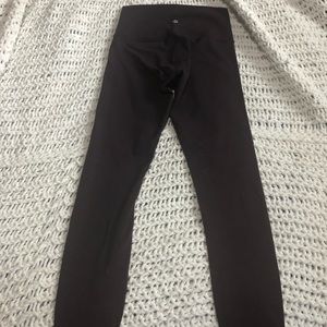 Lululemon size 4 leggings.